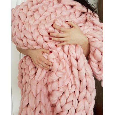 Pink Chunky Knit Blanke