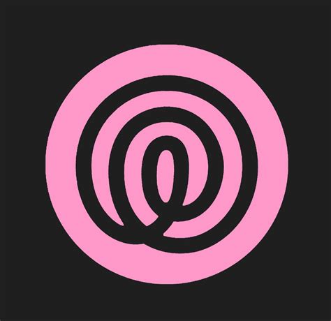 Pink life360 icon. While the free SOS alerts can be helpful, you will find that you have a lot more features when you are a Gold or Platinum member. With the SOS and 24/7 emergency dispatch features, the app will also contact dispatch services as soon as the SOS countdown is complete. All of the Circle members and emergency … 
