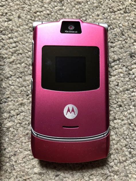Pink motorola razr. Motorola RAZR V3m Pink Flip Phone Verizon Vtg Y2K Tested NO BATTERY READ** $39.95. $16.99 shipping. or Best Offer. Motorola RAZR V3c Phone **NEW** NEVER USED - OPEN BOX. $141.00. $8.00 shipping. or Best Offer. 11 watching. Verizon Motorola RAZR V3 Razor Flip Cell Phone Silver UNTESTED. $16.39. 