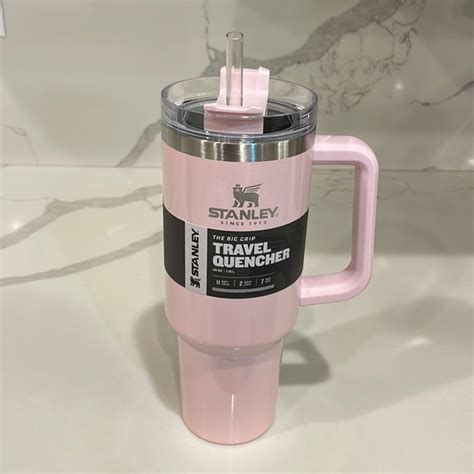 Pink parfait stanley cup. Stanley’s insulated, stainless-steel water bottles range in size from 25 oz–40 oz. For a streamlined design that fits easily into a backpack, bag, or car cup holder, look for a water bottle under 36 oz. If space isn't an issue, bigger is better. 