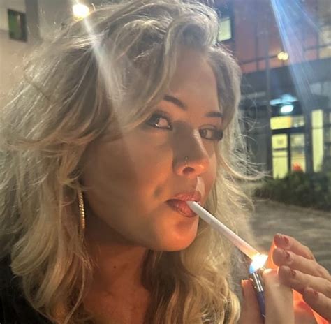 Pinkangelsmokes Onlyfans Leaked (SEX) 😈 141 Vids