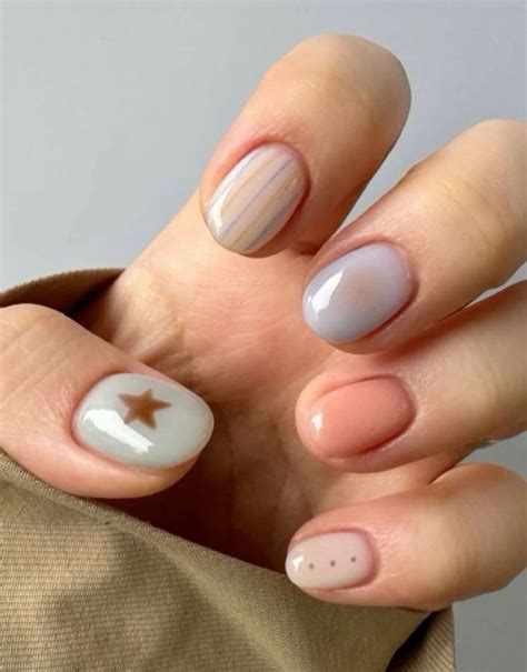  Welcome to Aria Nail Spa. Located conveniently i