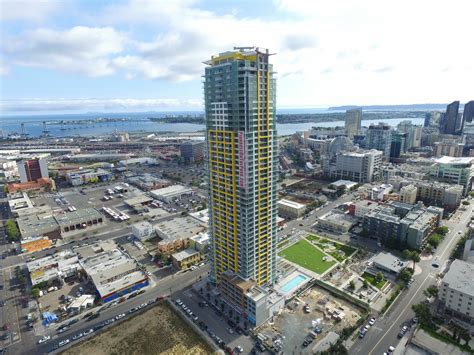 Pinnacle on the park. Pinnacle on the Park. What: 140 homes in an 18-storey tower Where: 1708 Ontario St. Residence sizes and prices: 590 — 1,600 square feet; $629,900 — $1,399,900 (prices for the sub-penthouses ... 