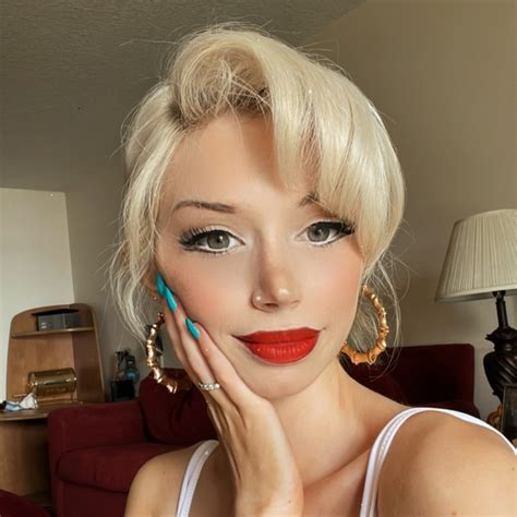 Sep 10, 2021 · Check out Daisy if you want some of the juiciest, petite OnlyFans posts that you can get from one of the hottest, independent content creators out there. 3. Sam Slayre – Hot OnlyFans Video Creator. 