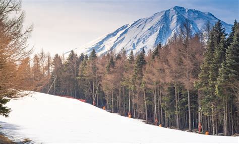 Pinus Regency Cluster Fujiyama: How Long Do Thunderstorms Last? image 1