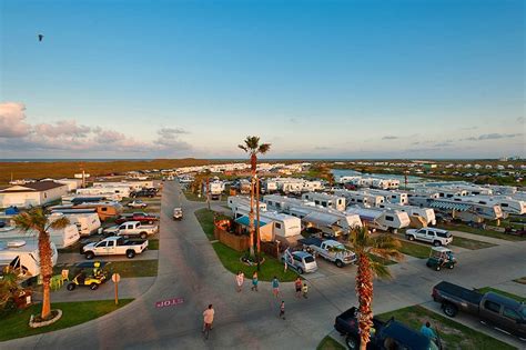 Pioneer Beach Resort - Campsite / RV park in Port Aransas