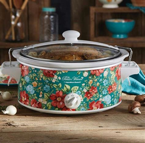Pioneer crock pot. The Pioneer Woman Vintage Floral 7-Quart Programmable Slow Cooker: 7-Quart capacity and oval-shaped stoneware fits a 7 pound chicken or 5 pound roast. Programmable cooking features High or Low temperature setting and five different cooking times ranging from 2-10 hours. Once your cooking time is up, the slow cooker automatically shifts to Warm. 