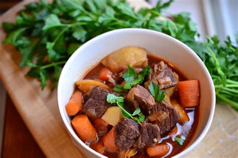 Pioneer woman's recipe for beef stew. Things To Know About Pioneer woman's recipe for beef stew. 