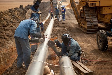 Pipeline construction safety training pcst course. - Tratado de concreto armado - 2.