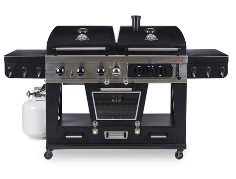 Shop for wood pellet grills, smokers, and griddles. Try new recipes and learn about our 8-in-1 grill versatility. Our grills help you craft BBQ recipes to perfection. 