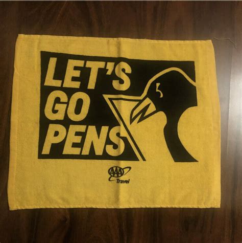 Pittsburgh Steelers Pennant Pirates Penguins Vintage Terrible Towel (LOT …