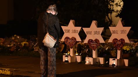 Pittsburgh synagogue gunman has been sentenced to die in the nation’s deadliest antisemitic attack