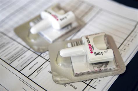 Pittsfield ambulance service distributing free Narcan