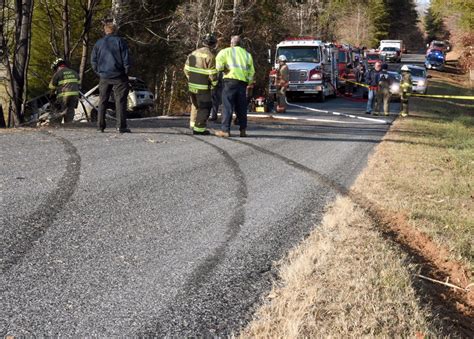 Pittsylvania county accident reports. Jan 19, 2024 · UPDATE: 1/19 AT 10;56 A.M. PITTSYLVANIA COUNTY, Va. ( WFXR) – VDOT says a detour is now in place after a tractor-trailer crashed on US-29 on Friday morning. The department says the crash took place near Tower Lane. As a result, all southbound lanes are closed. Crews respond to water line break on Dalewood Avenue in Salem. 