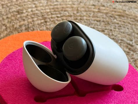Pixel buds pro 2 features.  This article features deals sourced directly by Gizmodo ...