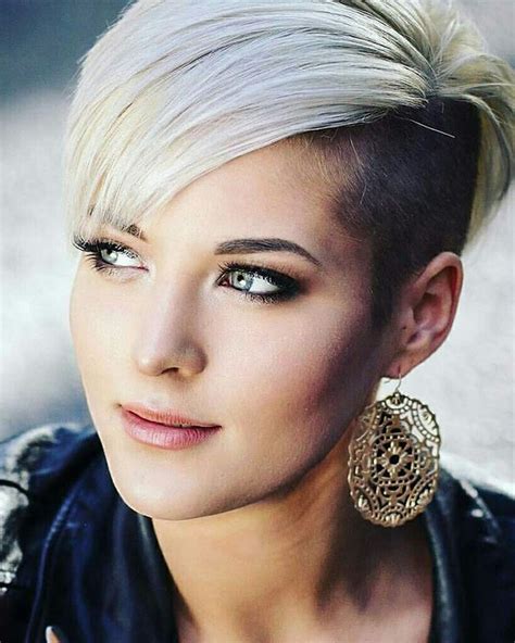 Pixie undercut. A pixie cut is a short hairstyle for women that typically features short layers on the top and sides, with the back being even shorter. This style is known for its cropped and close-cropped appearance, often exposing the neck and ears. "The pixie crop is getting a lot more diverse," says top celeb hair stylist and Redken's UK ambassador, Larry ... 