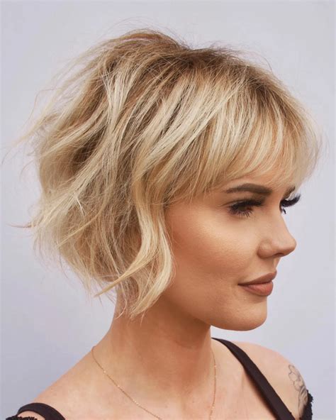 Pixie-Locken aus Echthaar: Die ultimative Ergänzung für einen mühelosen, eleganten Look