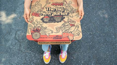 Pizza Hut prueba el delivery de pizzas subterráneo antes del estreno de una película de las Tortugas Ninja