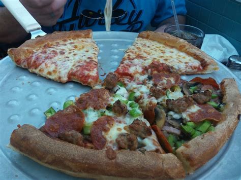 Pizza clearwater beach. Post Corner Pizza, Clearwater: See 1,074 unbiased reviews of Post Corner Pizza, rated 4 of 5, and one of 664 Clearwater restaurants on Tripadvisor. 