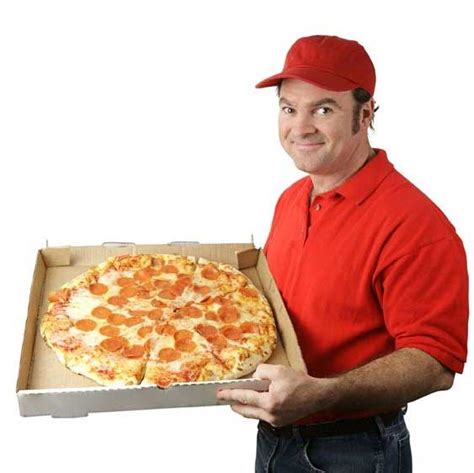 Pizza delivery tip. For pizza delivery, a tip of $2 to $5 is standard for small orders. For orders over $20, tipping 10-15% of the bill is customary, but never less than $5. Consider increasing the tip for large orders or difficult delivery conditions. 