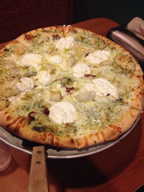 Pizza flagstaff. This thread is long over due. For me, it's a toss up between the really good pies at New Jersey Pizza on Cedar just west of 4th, ... 