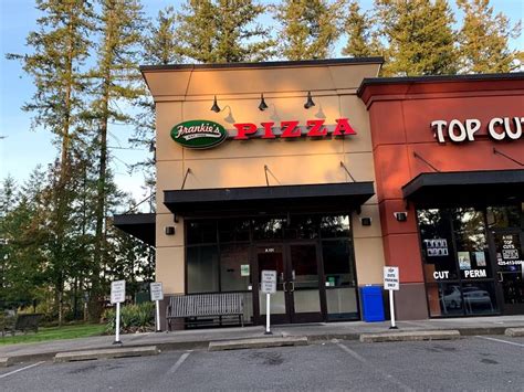 Pizza hut maple valley wa. You have a desire to make your customers’ day and it shows in the way you serve amazing pizza with a smile. Set high standards for yourself and for your people. You’re at least 18 years old with a valid driver's license, reliable transportation, and a desire to learn and grow. 