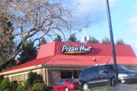 Pizza hut university blvd. Things To Know About Pizza hut university blvd. 