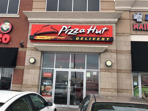 Find your nearby Pizza Hut® at 7002 Biddulph Road in Br