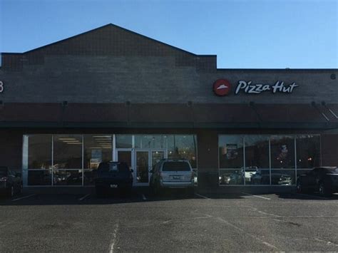 Pizza hut yakima. Order delivery or carryout from your local Pizza Hut at 2002 W Nob Hill Blvd in Yakima, WA. 10:30 AM - 12:00 AM 10:30 AM - 12:00 AM 10:30 AM - 12:00 AM 10:30 AM - 12:00 AM 10:30 AM - 12:00 AM 10:30 AM - 12:00 AM 10:30 AM ... Order Pizza Hut's Traditional or Boneless chicken wings that are tossed in one of our must-try flavorful sauces and ... 