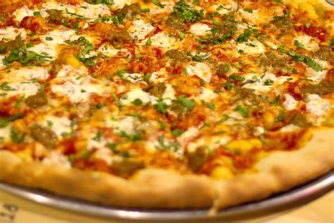 Pizza jackson wy. Pinky G's, Jackson, Wyoming. 5,203 likes · 4 talking about this · 12,599 were here. Jackson Hole’s pizza experts. Serving up hand-tossed pizza in our close-knit, funky atmosphere since 2011. 