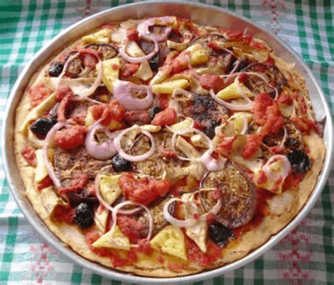 Pizza without cheese. 