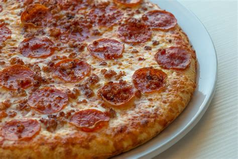 Pizzahotline - Pizza bestel je online! Online pizza bestellen is bij Domino’s extra makkelijk! Online bestellen heeft een aantal voordelen; zoals het online kunnen betalen, als je geen …