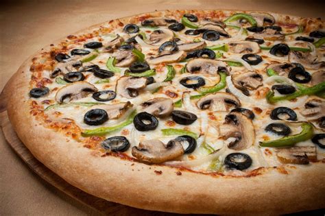 Pizzaloca - Stop by, call or order online your $6 Pizza from PizzaLoca® before 4pm, every day! Delivery or Carryout. www.lapizzaloca.com #lapizzaloca...