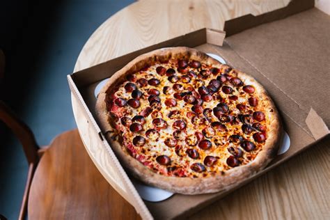Pizzas champ. Customers can order ahead via Pizza Champ’s website. For now, Pizza Champ is open from 2-8 p.m. Sunday-Monday and Wednesday-Thursday and 2-10 p.m. Friday-Saturday. The restaurant is closed Tuesday. 