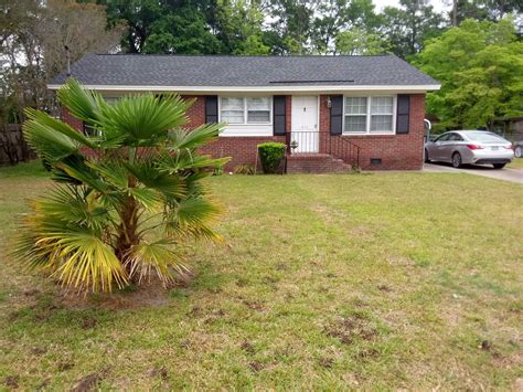 Places for rent in florence sc. 2 Bedroom Houses For Rent in Florence SC. 9 results. Sort: Default. 902 Gladstone St, Florence, SC 29501. $950/mo. 2 bds; 1 ba; 920 sqft - House for rent. Show more. Heating system Apply with Zillow. 1111F Old Ebenezer Rd, Florence, SC 29501. $1,300/mo. 2 bds; 2 ba--sqft - House for rent. Show more. 1 day ago 