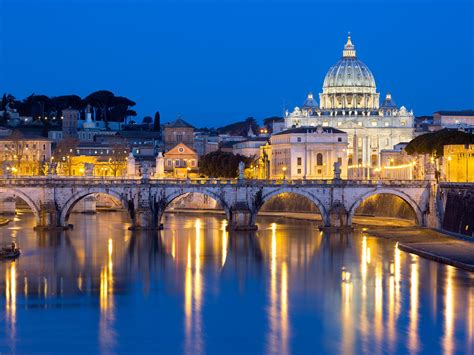 Places in italy. 3. Tour Rome, the epicenter of empire. Working out the best way to spend your time in the Italian capital is a cultural conundrum. Rome is the former caput mundi (capital of the world), the epicenter of the Roman Empire, the spiritual HQ of the Christian world and the repository for over two millennia of European … 