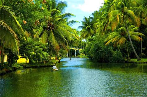 Places in kerala to visit in may