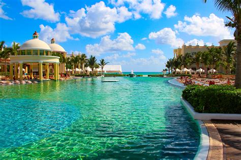 Places in mexico. Visiting Mexico in August. 6. Riviera Maya in August. Many of the best things to do in Mexico and Riviera Maya involve being in the ocean! (Photo: Caribbean weather August via Canva) The Riviera Maya is located between Cancun and Playa del … 
