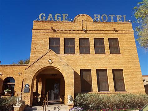 Places to stay near big bend. Texas. Big Bend. Places to Stay. 9 Best Rentals and Hotels in Big Bend, From Desert Ghost Towns to Dark Sky Oases. Browse cabins, glamping retreats, and adobe abodes for your next... 