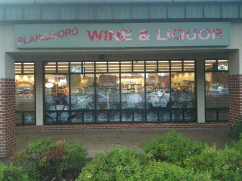 Plainsboro Wine & Liquor, 10 Schalks Crossing Rd S