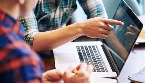 Plan Projects More Efficiently with a Team Calendar for Outlook® Add