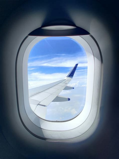 Plane Window View Pictures Download Free Images on Unsplash