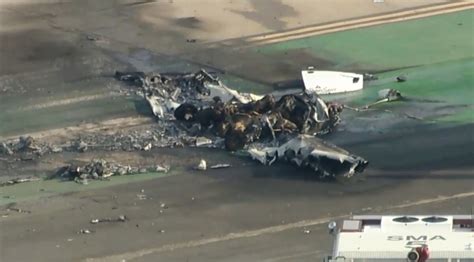 Plane overturns at Santa Monica Airport