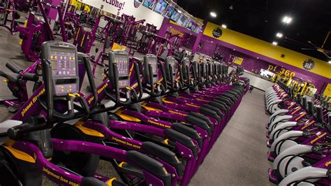 Planet fitness memphis. Get more information for Planet Fitness in Memphis, TN. See reviews, map, get the address, and find directions. Search MapQuest. Hotels. Food. Shopping. Coffee. Grocery. Gas. Planet Fitness. Opens at 4:00 AM. 5 reviews (901) 602-4900. Website. More. Directions Advertisement. 4126 Elvis Presley Blvd Memphis, TN 38116 Opens at 4:00 AM. Hours. Sun 7:00 AM ... 