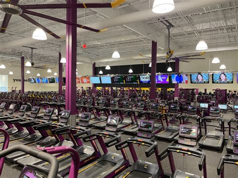 Oct 14, 2022 · A new Planet Fitness is coming to the Coral Springs-Parkland area. The gym is expected to open this December at 9535 Westview Drive in the Magnolia Shoppes. While technically located in Coral Springs, Planet Fitness Parkland takes the space currently occupied by YouFit gym, which closes on Oct. 25. Planet Fitness will completely gut, rebuild ... . 