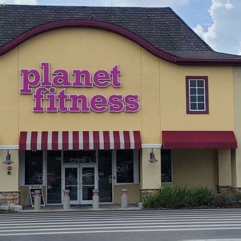 Aug 9, 2021 · There is a Dress Code. I completely understand needing a dress code, but Planet Fitness’ rules for clothing are a bit over-the-top. First of all, no crop tops are allowed. String tank tops, jeans, boots, and sandals are also not allowed. Planet Fitness claims these items can be a hazard when working out, and they can be.. 
