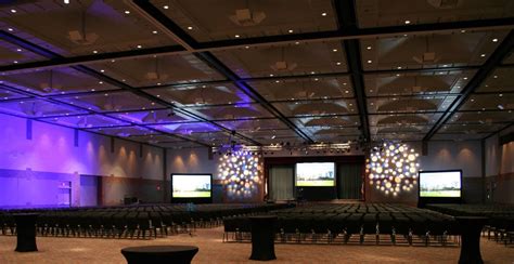 Plano event center. Full-service event venue specializing in corporate meetings, conventions, trade shows, weddings, and social events. 
