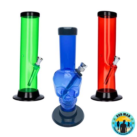 Plastic bongs. Acrylic & Plastic Bongs. It’s the ideal bong for beginners or chronically clumsy smokers. These bongs are made from virtually indestructible acrylic plastic. Of course, we don’t want you burning plastic. That’s why all of our acrylic bongs are outfitted with food-safe metal bowls and stems. 