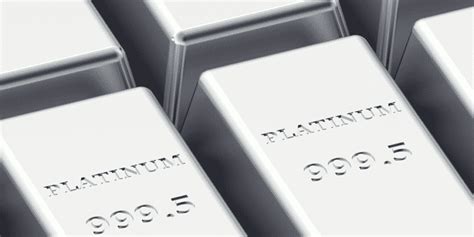 3. Open an investment account. To invest in platinum, you must open an investment account with a brokerage or use an online trading platform. If you want to purchase physical platinum, you can find an online metal dealer that guarantees the purity of its metals. Choose a broker or dealer with a good reputation and low fees.