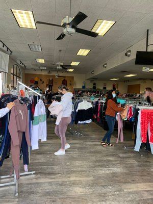 When it comes to tops, Plato’s Closet looks for items such as t-shirts, blouses, sweaters, and hoodies. From casual basics to statement pieces, they are interested in a wide range of top styles. Additionally, they accept various types of bottoms, including jeans, leggings, skirts, and shorts.. 